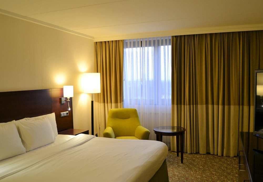 Courtyard By Marriott Duesseldorf Seestern Düsseldorf Exterior foto