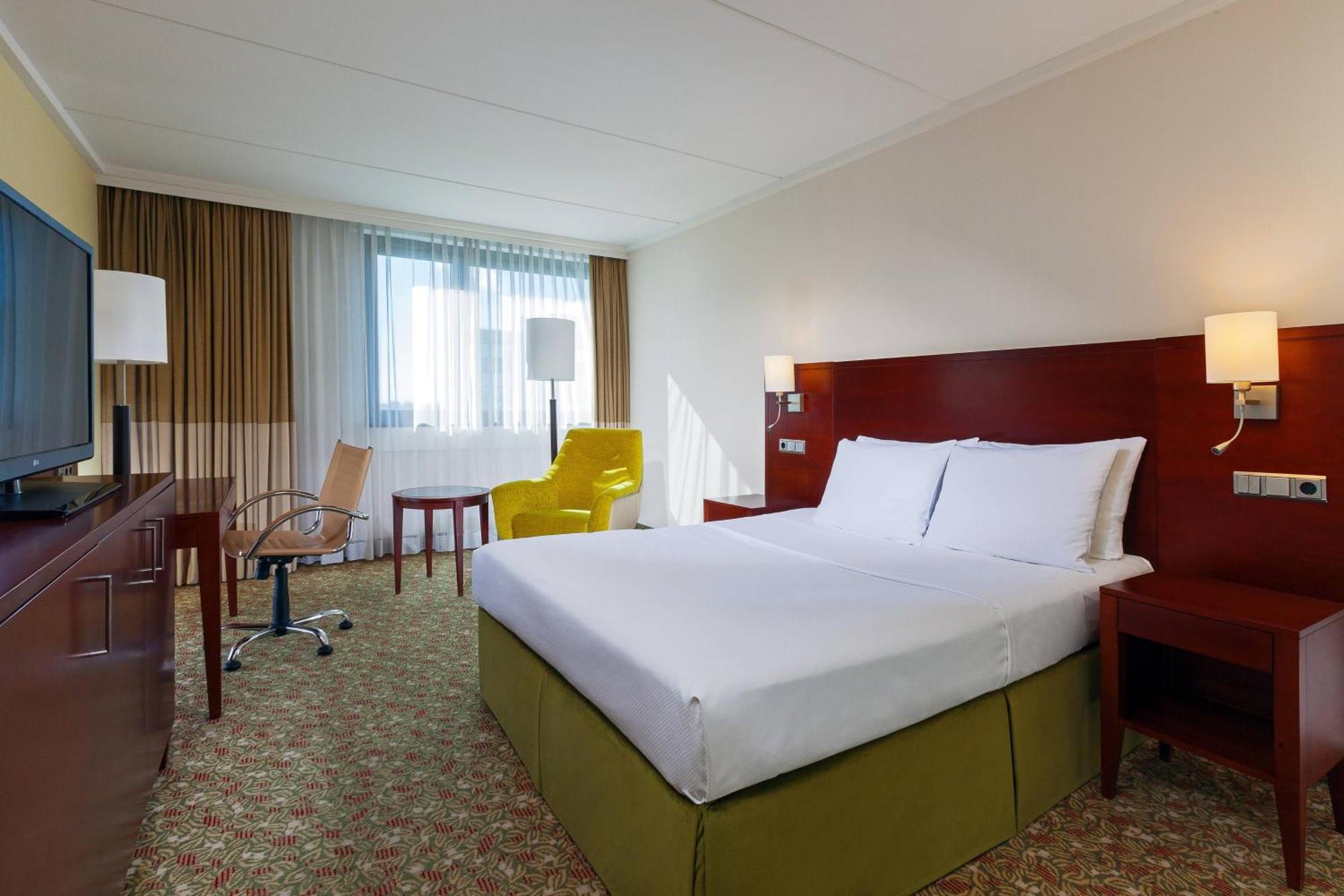 Courtyard By Marriott Duesseldorf Seestern Düsseldorf Exterior foto