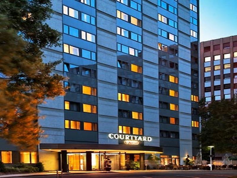 Courtyard By Marriott Dusseldorf Seestern Exterior foto