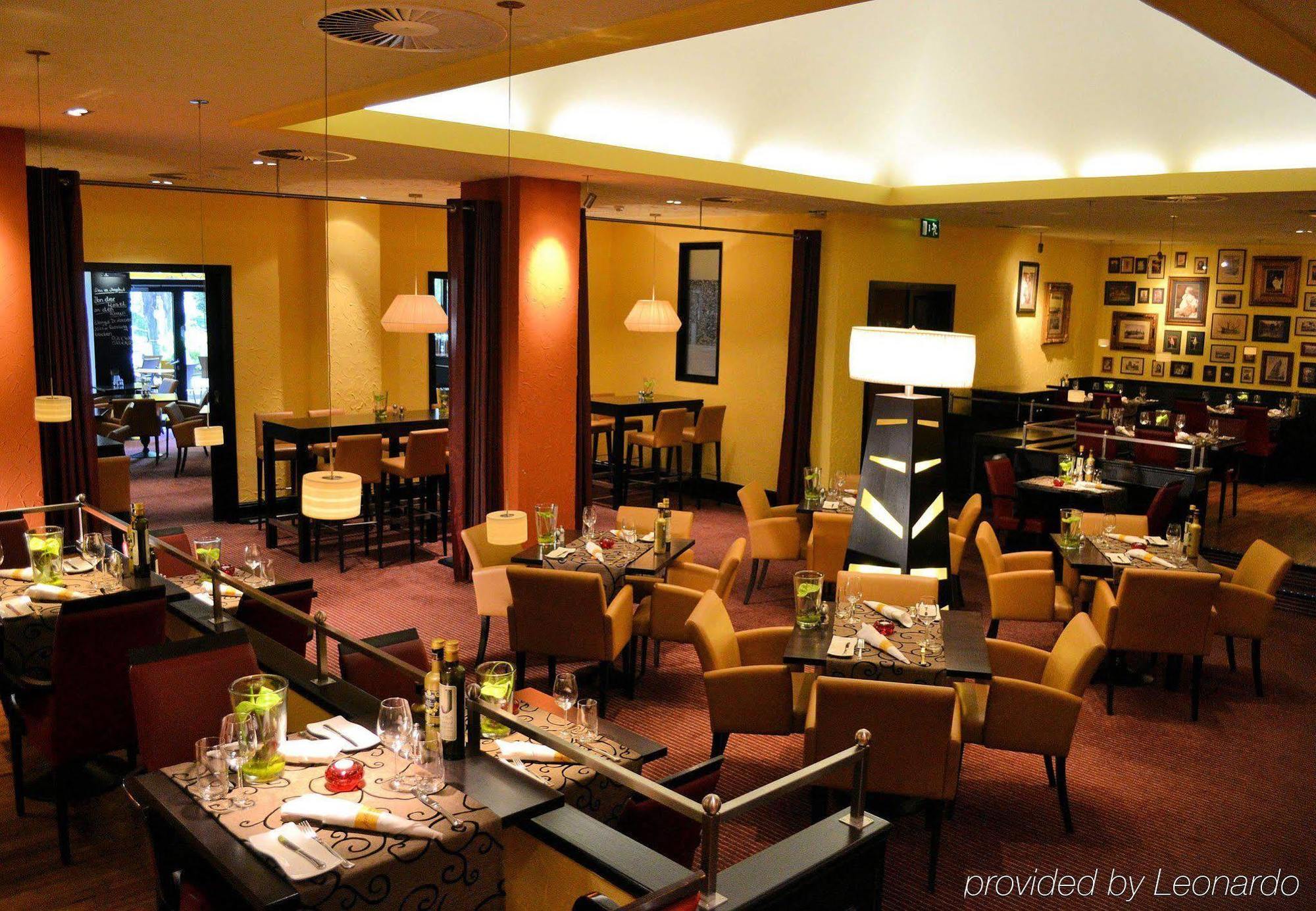 Courtyard By Marriott Duesseldorf Seestern Düsseldorf Exterior foto